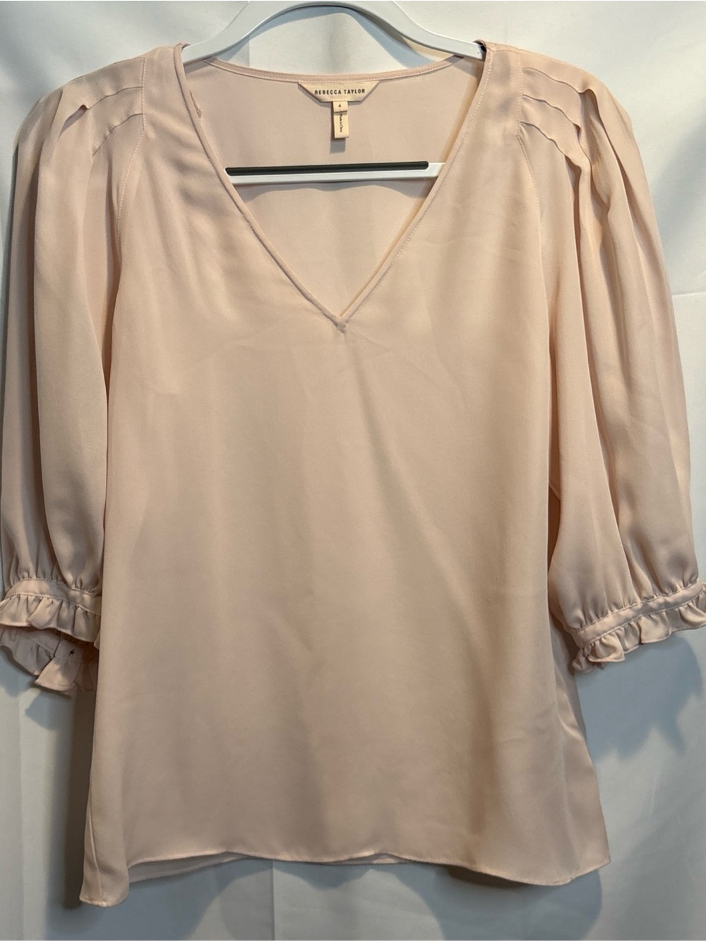 Rebecca Taylor Soft Blush V-Neck Ruffled Sleeve Blouse 100% Silk